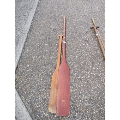 4061 - Two wooden oars