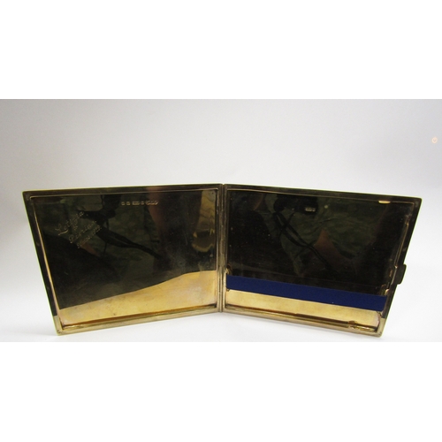 5159 - A 9ct gold cigarette case, engine turned detail, 128g