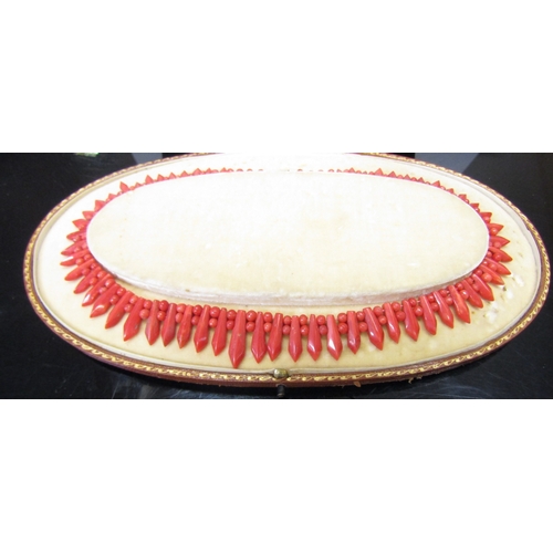 5137 - A Victorian fringed coral bead necklace in fitted case, 16cm long  (C)