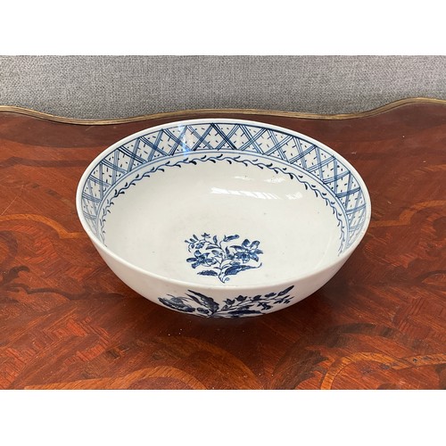 8167 - A circa 1780 Worcester blue and white porcelain bowl, floral sprays and butterflies, chip to foot, 1... 