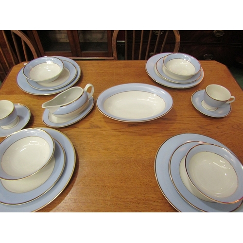 63 - A modern Royal Doulton early 20th Century dinner service