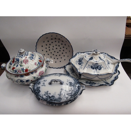 434 - 19th Century and later soup tureens, bowls, etc. (6) cracks present        (E) £20-30