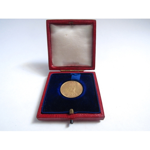 8082 - An 1887 Queen Victoria Jubilee head gold sovereign in box