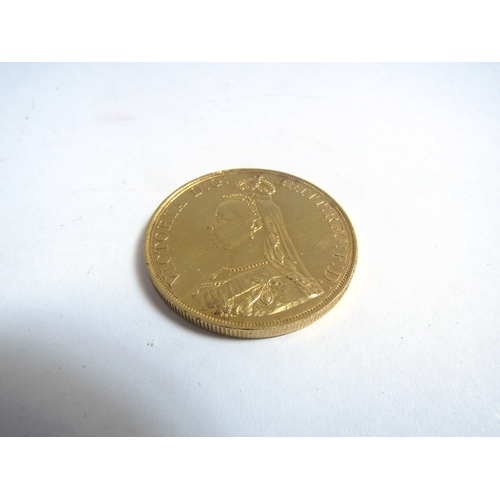 8085 - An 1887 Queen Victoria Jubilee head gold £5 coin