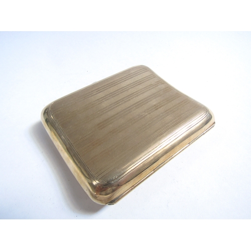 8087 - A 9ct gold cigarette case, with engine turned line decoration, vacant cartouche, Chester, 81.2g