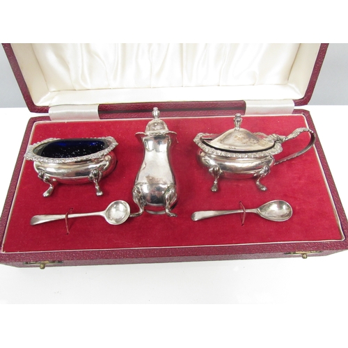 8193 - A silver C.J Vander three piece cruet, cased, Sheffield 1963, 142g