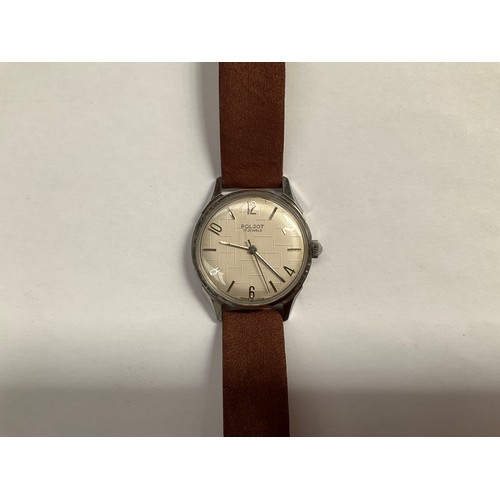 8094A - A mid Century Poljot 17 jewel wristwatch with stainless steel case, geometric face, suede leather st... 