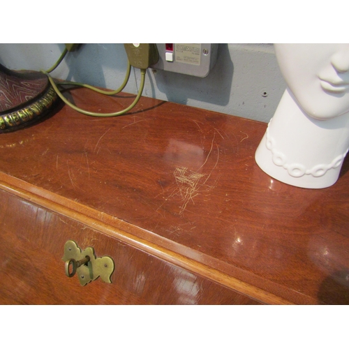 1061 - A mahogany reproduction bureau in the 18th Century style. 104cm x 95cm x 54cm              (E) £40-6... 