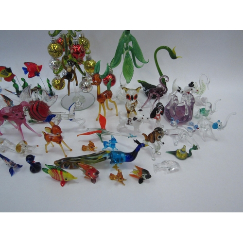 1317 - A quantity of glass miniature animals and trees etc