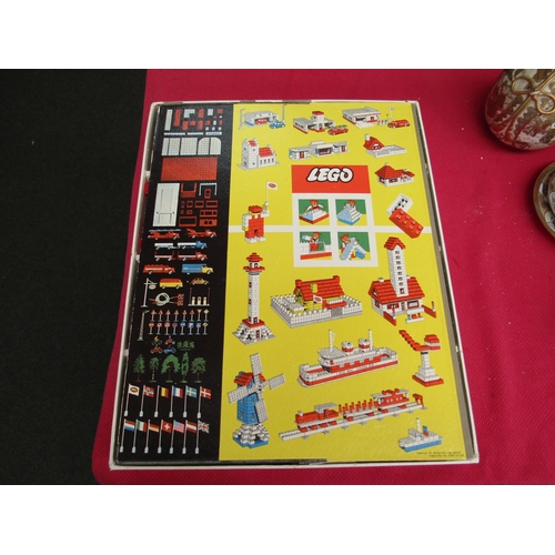 1435 - A vintage 1960's Lego 810 Town Plan gift boxed set with fold out playmat