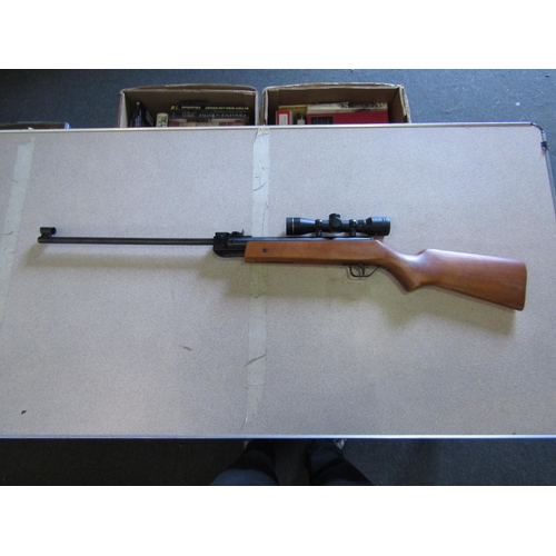 1478 - A Hungarian LG527 air rifle S/N 42445 with scope