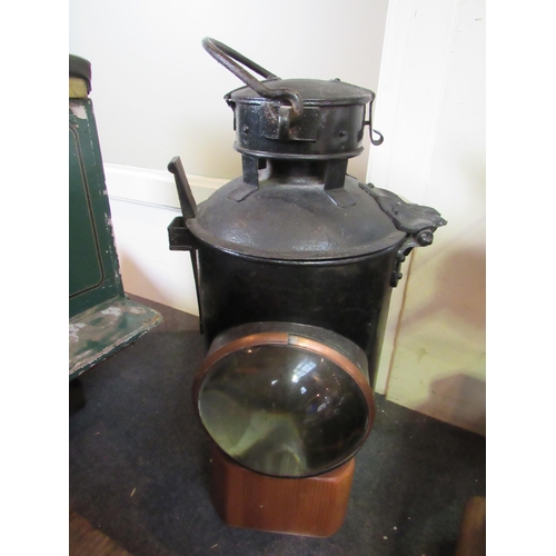 4184 - A GWR signal lamp exterior with matching interior on wooden block