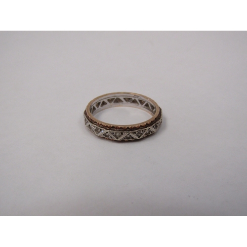 1258 - A two tone ring stamped 375