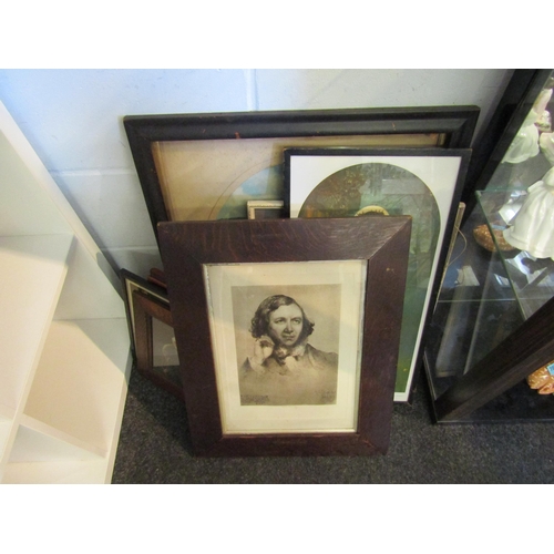 1370 - Assorted framed and glazed prints including portrait of Robert Browning