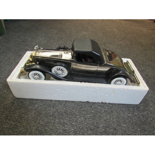 1430 - A boxed Solid State Rolls Royce Phantom II novelty radio   (E)  £10-20