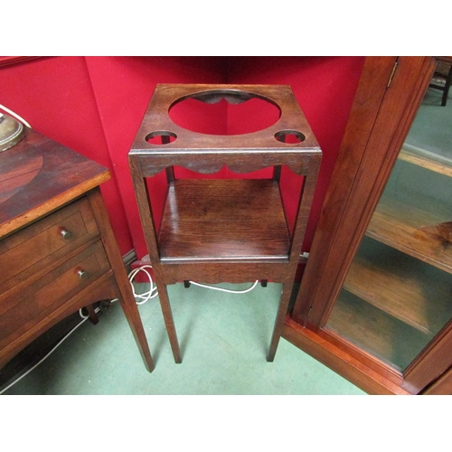 4046 - A George III oak two tier gentleman's washstand on internal chamfered legs. 80cm x 34cm x 34cm  (R) ... 