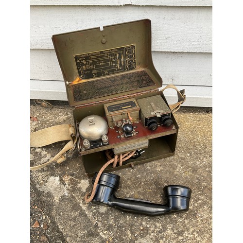 5123 - A British Army Telephone Set D Mk. V, cased with handset     (R)  £30