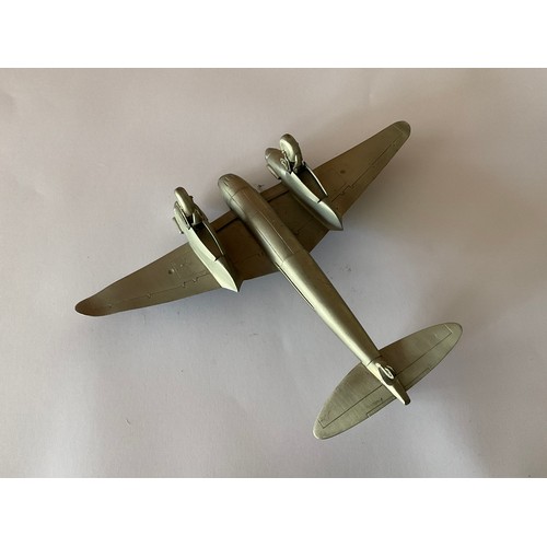 5232 - An alloy model of a Mosquito aircraft