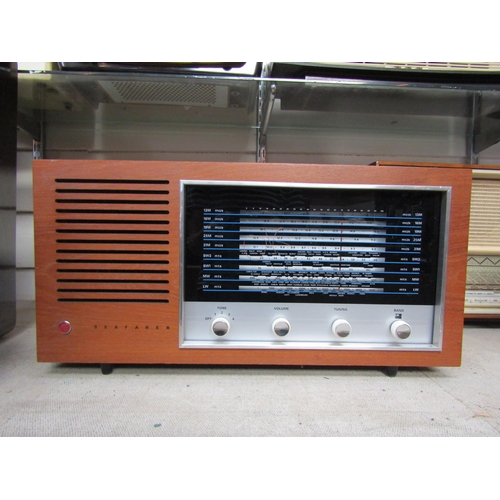 7006 - A Pye model 1112 Seafarer table top valve radio, serial number 604134. C.1966