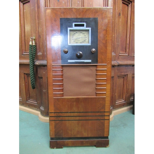7008 - An Ultra model 25 AC mains operated console radio with long and medium wavebands and gramophone inpu... 