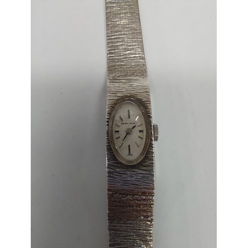 1290 - A collection of wristwatches including silver example, Swatch, Roamer, Jean Renet etc