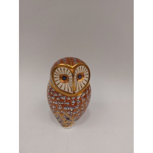 1330 - A Royal Crown Derby Imari pattern Barn Owl with gold stopper