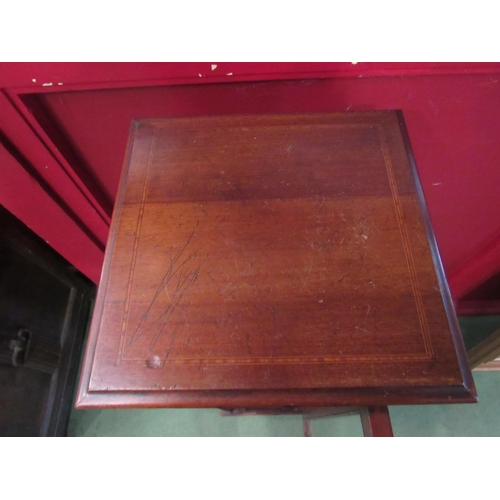 4010 - A line inlaid square form display cabinet with shelved interior on spade feet, 98cm high