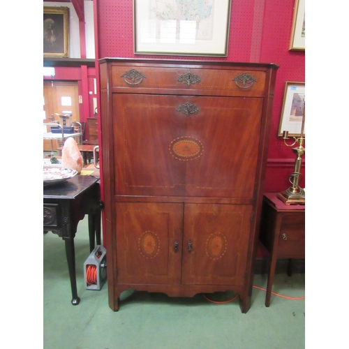 4102 - A French early 19th Century inlaid mahogany secretaire, an abattant with ormolu mounts and canted co... 