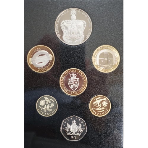 9090 - A Royal Mint 2013 cased United Kingdom Proof coin set, collectors edition.