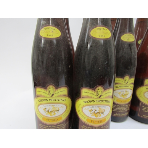 9253 - 1996 Brown Brothers Late Harvest Muscat, Victoria x 6, 1995 Brown Brothers Late Harvest Muscat, Vict... 