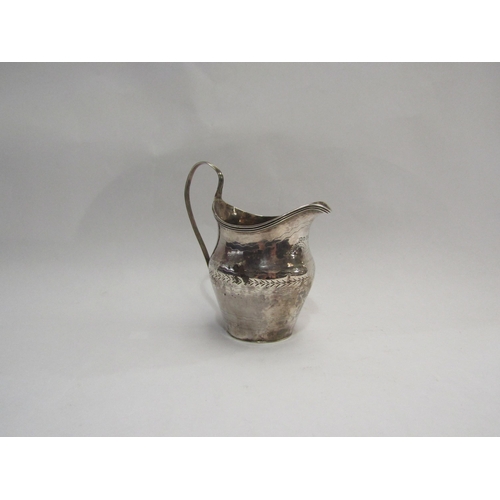 4314 - A Georgian silver cream jug, a/f