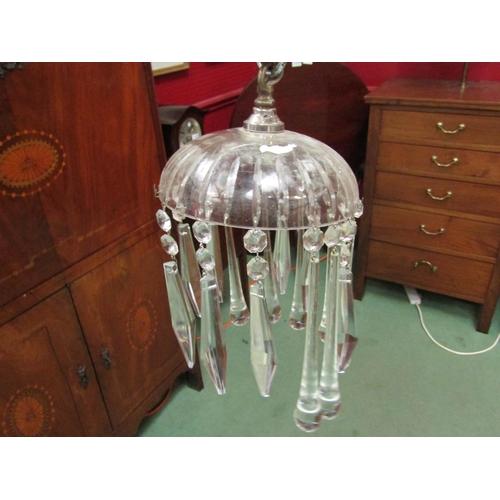 4422 - Three small chandeliers a/f