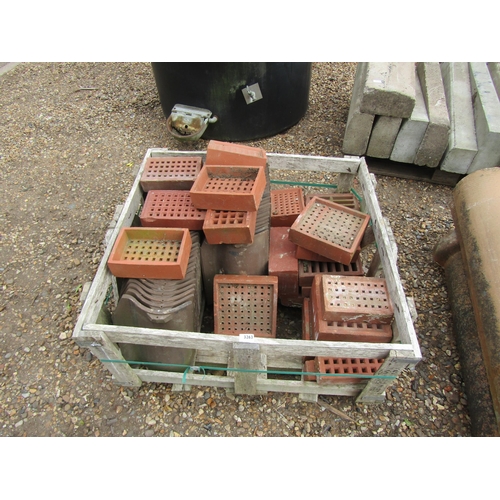 3263 - A pallet of roof tiles and air bricks