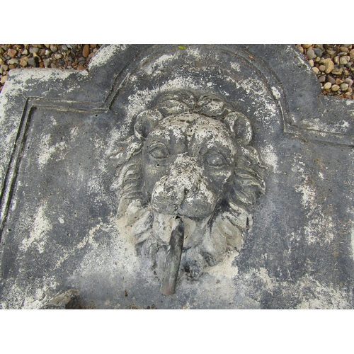 3267 - A composition lion mask wall water feature     (E) £30-40