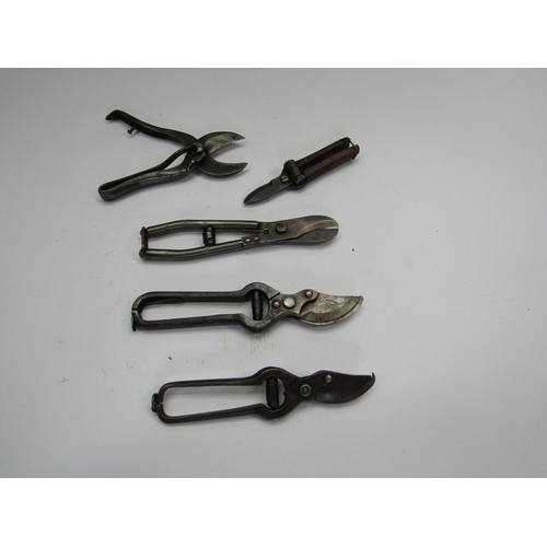 8100 - Five pairs of secateurs including Kwik Cut, Seymour-Smith & Son (USA) and Skelton