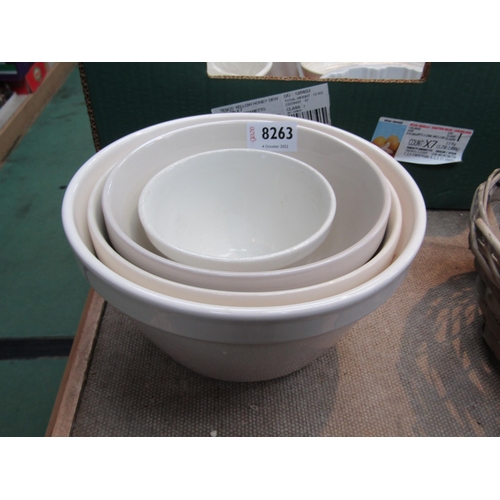 8263 - Four pudding bowls   (C)