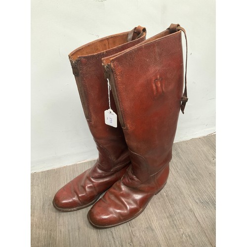 5018 - A pair of interwar era officer's brown leather boots   (C)