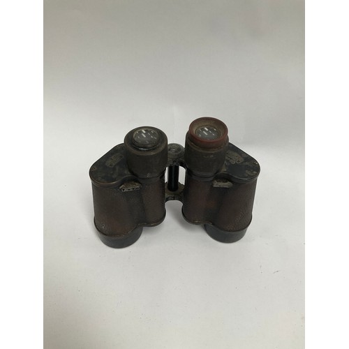 5055 - A pair of Carl Zeiss Delactis 8x40 binoculars, with WD broad arrow mark a/f