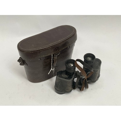 5059 - A pair of mid-century German Zeiss 6x30 binoculars with brown leather case   (C)