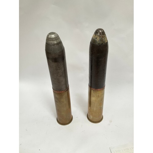 5070 - A WWI German shrapnel shell and HE shell, both with brass shell cases