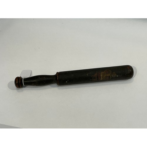 5277 - A Victorian policeman’s truncheon with painting indistinct