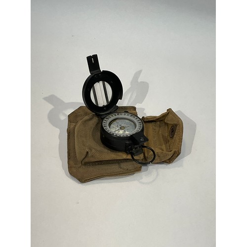 5284 - A WWII 1941 dated compass case with later compass