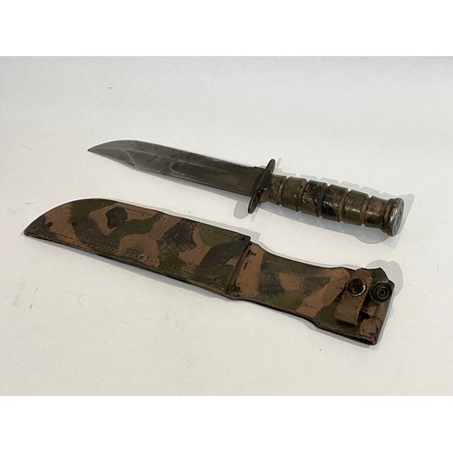 5285 - A mid-20th Century US fighting knife