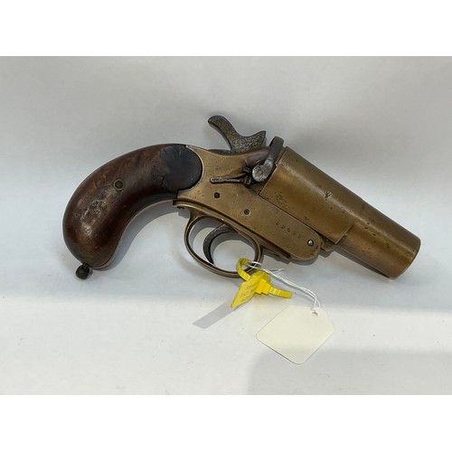 5323 - A deactivated WWI era C&H flare gun in brass, with current specification deactivation certificate