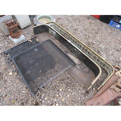 3328 - Two brass fire curbs and two spark guards