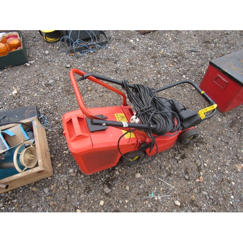 3353 - A Wolf Tools mower with collector.  DTI Failure: Please see information pages