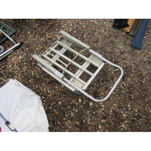 3370 - A folding aluminium trolley