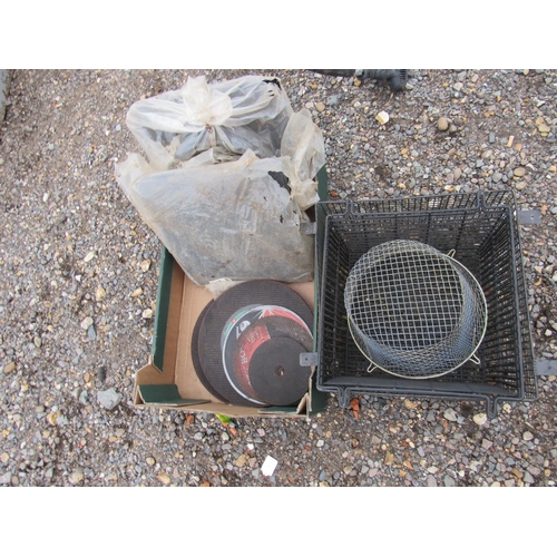 3373 - Two unused drain covers, 15 mixed cutting discs and a quantity of mesh fan covers   (R)  £10