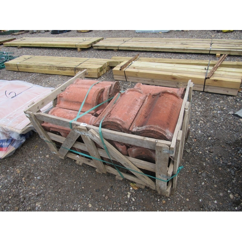 3430 - A pallet of Santoft roof tiles   (E)  £10-20