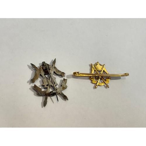 5356 - A 15ct gold 14th Murray’s Jat Lancers sweetheart brooch with King’s crown, together with a white met... 